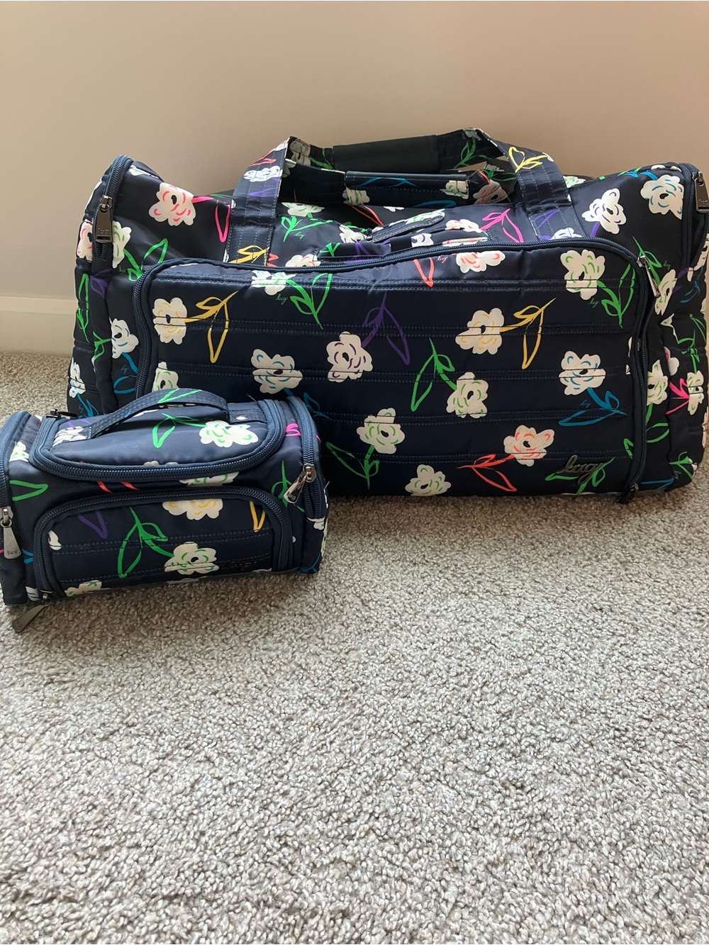 Lug Propeller Overnight Duffle &Trolly Cosmetic Case Bright Floral Retired Print